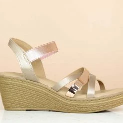 Inc.5 PLATFORM SANDAL WOMEN