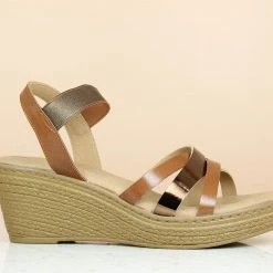 Inc.5 PLATFORM SANDAL
