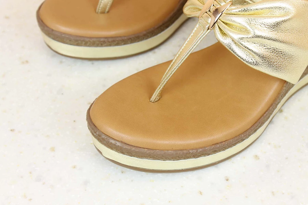 Inc.5 SALE PLATFORM THONG 6 Inc.5 SALE PLATFORM THONG