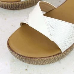 Inc.5 WOMEN BASIC PLATFORM SANDAL
