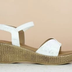 Inc.5 WOMEN BASIC PLATFORM SANDAL