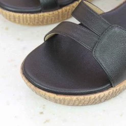 Inc.5 BASIC PLATFORM SANDAL SALE