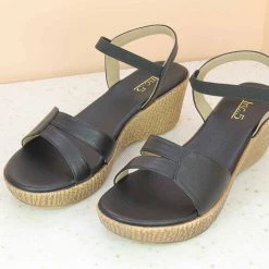 Inc.5 BASIC PLATFORM SANDAL SALE