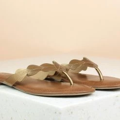 Inc.5 SALE FLAT THONG