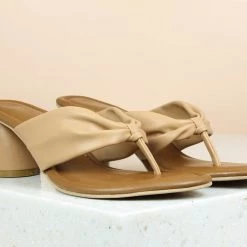 Inc.5 ROUND HEEL THONG