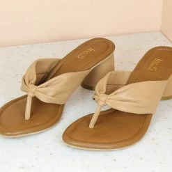 Inc.5 ROUND HEEL THONG