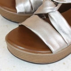Inc.5 PLATFORM SANDAL SALE