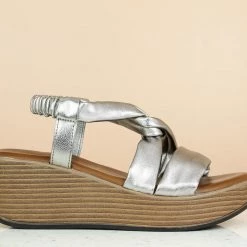 Inc.5 PLATFORM SANDAL SALE