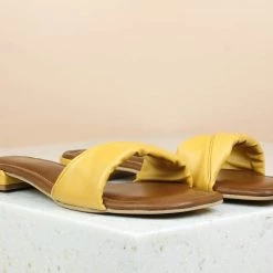 Inc.5 TWISTED FLAT MULES