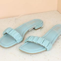 Inc.5 PLEATED FLAT MULES