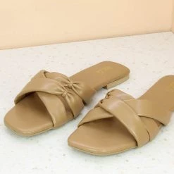 Inc.5 FLAT MULES SALE