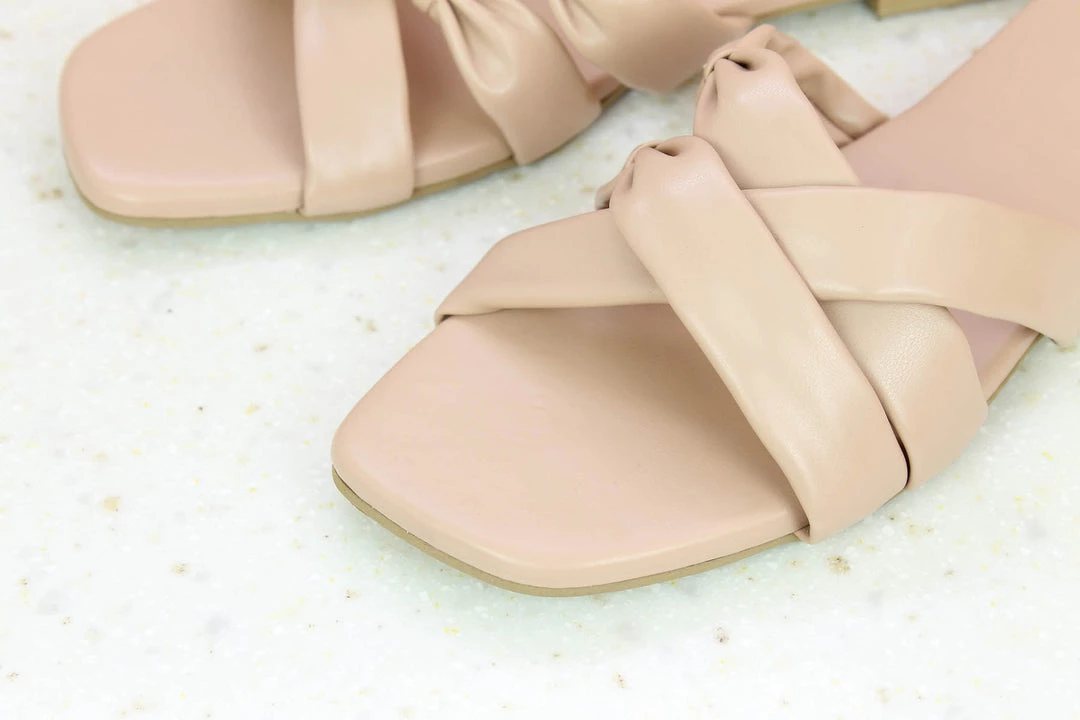 Inc.5 FLAT MULES SALE 4 Inc.5 FLAT MULES SALE