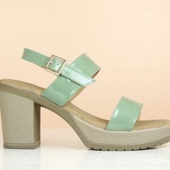 Inc.5 PATTENT SANDAL 8 Inc.5 PATTENT SANDAL