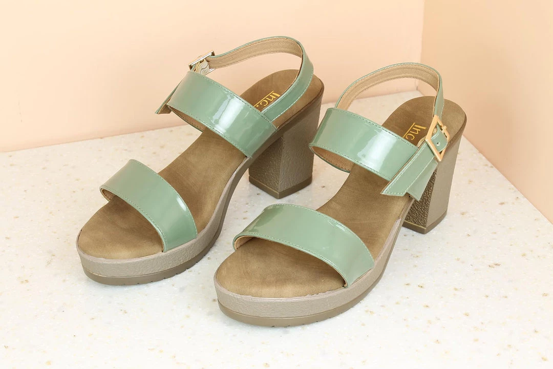 Inc.5 PATTENT SANDAL 6 Inc.5 PATTENT SANDAL