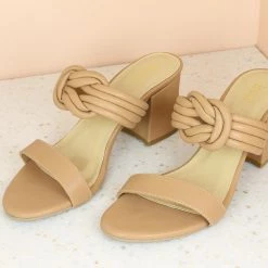 Inc.5 DOUBLE STRAP BLOCK HEEL MULES 9 Inc.5 DOUBLE STRAP BLOCK HEEL MULES