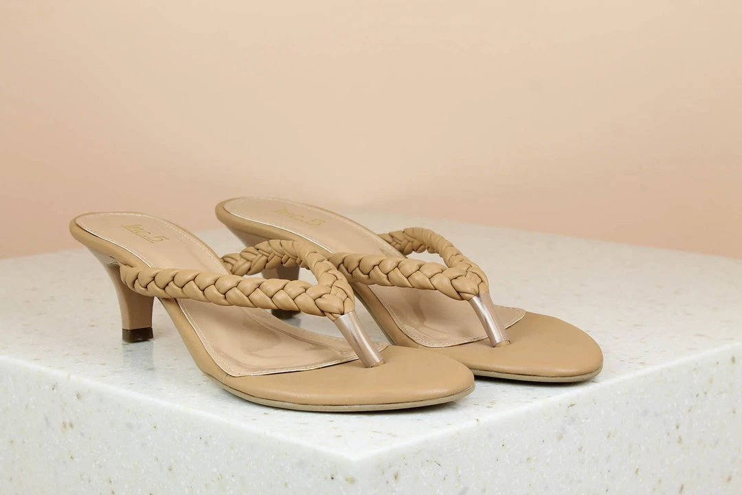 Inc.5 KITTEN HEEL WOVEN THONG 3 Inc.5 KITTEN HEEL WOVEN THONG