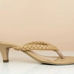 Inc.5 KITTEN HEEL WOVEN THONG 8 Inc.5 KITTEN HEEL WOVEN THONG