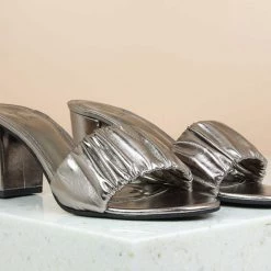 Inc.5 BLOCK HEEL MULES