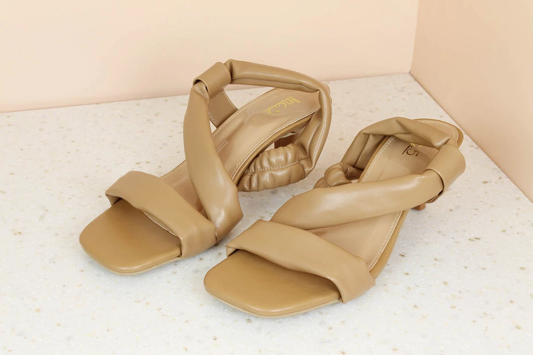 Inc.5 KITTEN HEELED SANDAL SALE 6 Inc.5 KITTEN HEELED SANDAL SALE