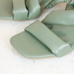 Inc.5 SALE KITTEN HEELED SANDAL