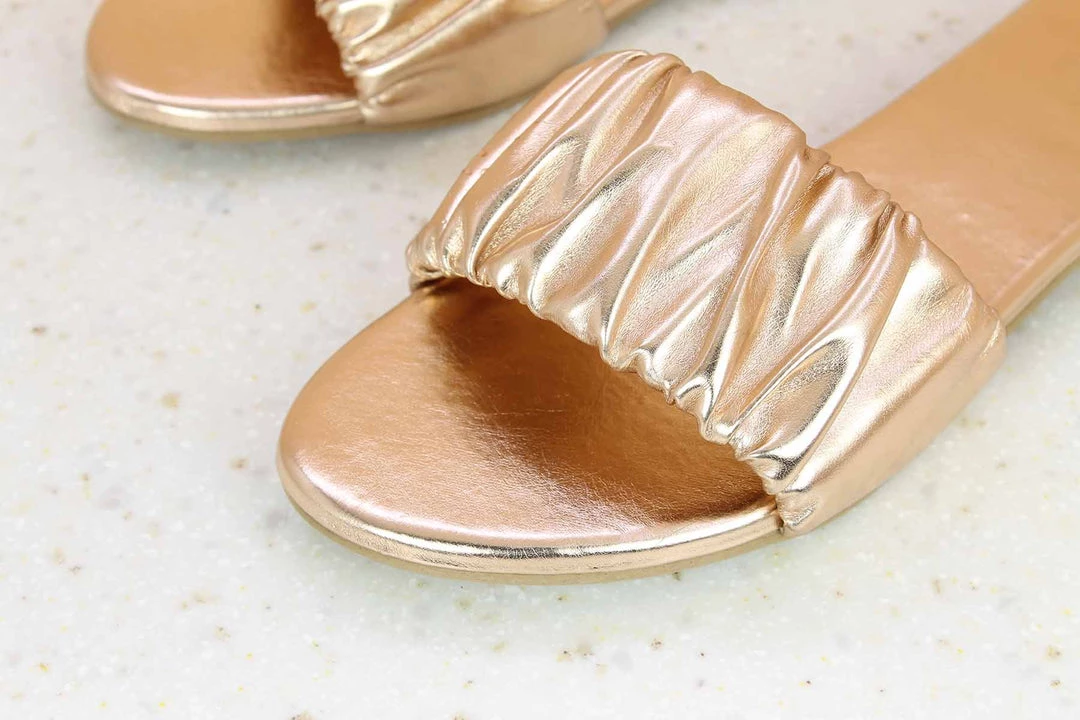 Inc.5 FLAT MULES SALE 4 Inc.5 FLAT MULES SALE