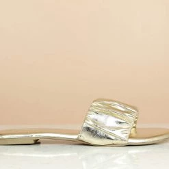 Inc.5 FLAT MULES 8 Inc.5 FLAT MULES