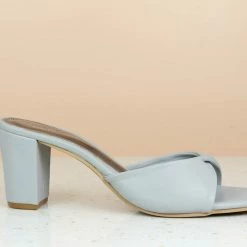 Inc.5 BLOCK HEEL TWISTED KNOT MULES SALE