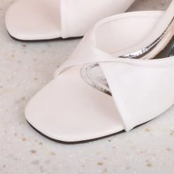 Inc.5 Inc5 BLOCK HEEL TWISTED KNOT MULES