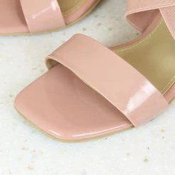 Inc.5 BLOCK HEEL PATTENT SANDAL WOMEN