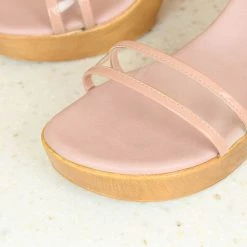 Inc.5 BLOCK HEEL SANDAL