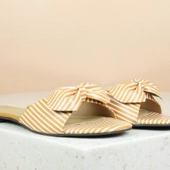 Inc.5 TIE BOW FLAT MULES SALE