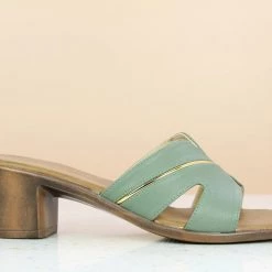 Inc.5 BLOCK HEEL MULES 8 Inc.5 BLOCK HEEL MULES