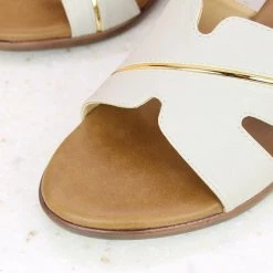 Inc.5 BLOCK HEEL MULES SALE