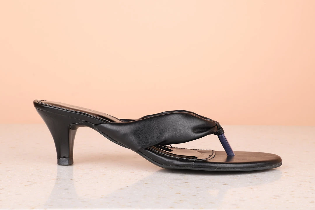 Inc.5 KITTEN HEEL THONG 4 Inc.5 KITTEN HEEL THONG