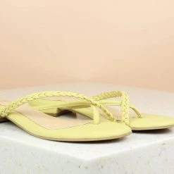 Inc.5 SALE FLAT WOVEN TOE POST