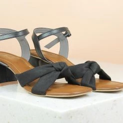 Inc.5 BLOCK HEEL SANDAL