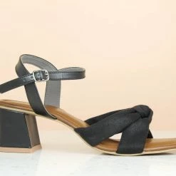 Inc.5 BLOCK HEEL SANDAL