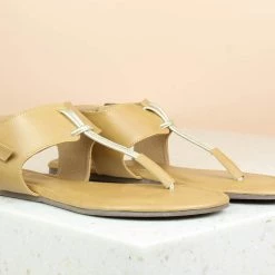 Inc.5 FLAT SANDAL