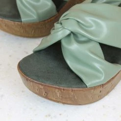 Inc.5 PLATFORM MULES