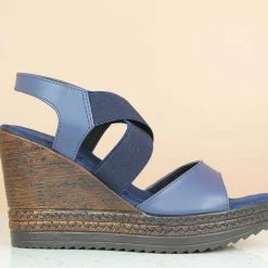 Inc.5 PLATFORM SANDAL SALE