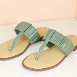 Inc.5 FLAT THONG SALE