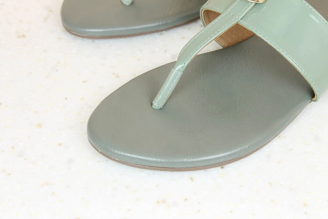 Inc.5 FLAT THONG 4 Inc.5 FLAT THONG