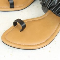 Inc.5 BLOCK HEEL TOE POST