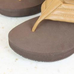 Inc.5 RUBBER PLATFORM THONG