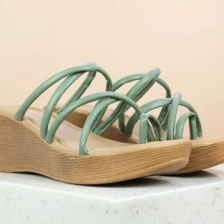 Inc.5 STRAPY PLATFORM