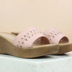 Inc.5 PLATFORM MULES SALE