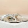 Inc.5 SALE METALLIC FLAT THONG 1 Inc.5 SALE METALLIC FLAT THONG