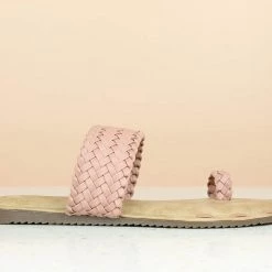 Inc.5 Flat Woven Toe Post SALE