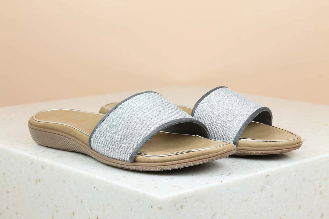 Inc.5 FLAT MULES 3 Inc.5 FLAT MULES