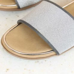 Inc.5 FLAT MULES 7 Inc.5 FLAT MULES